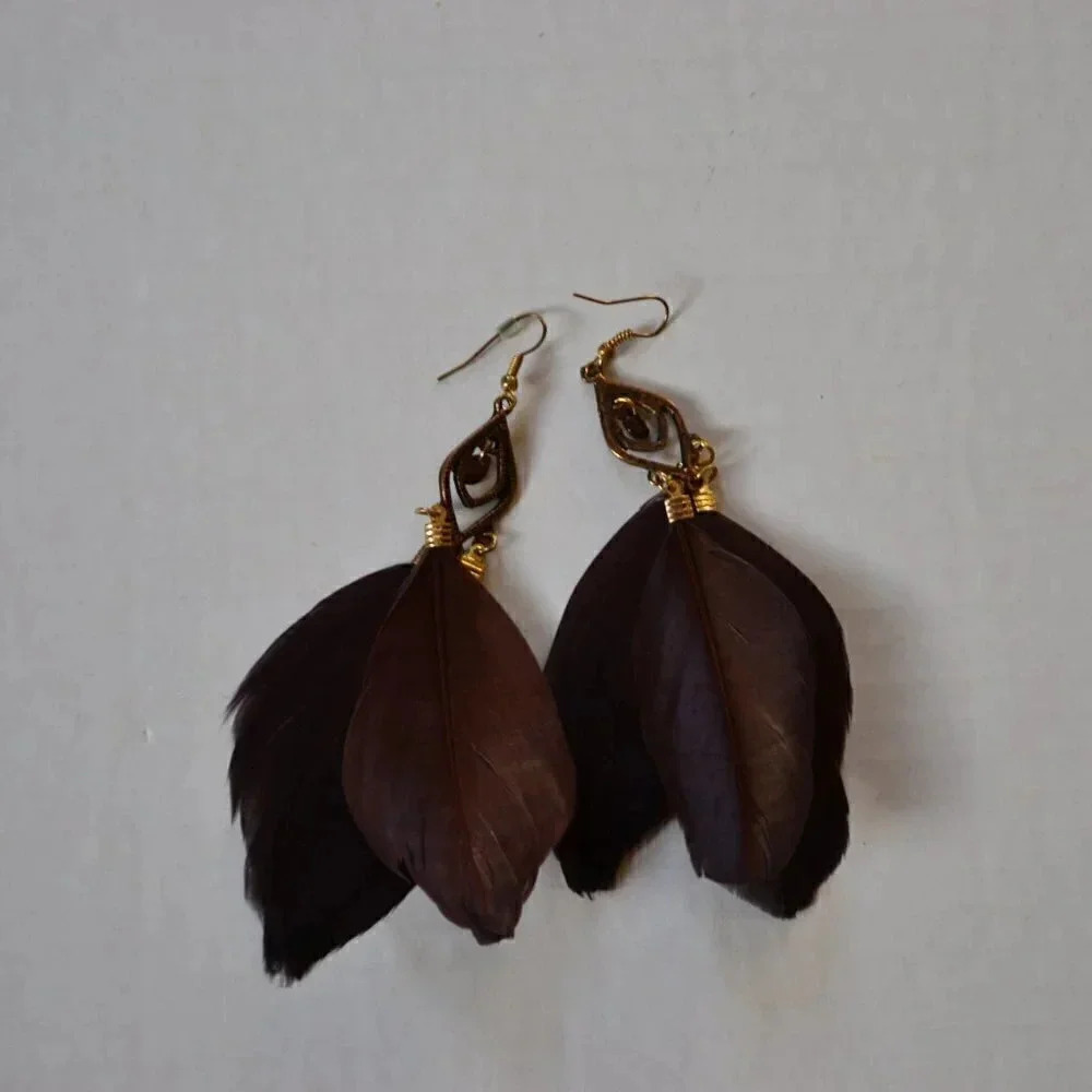 5/$25 Brown BOHO Feather Earrings